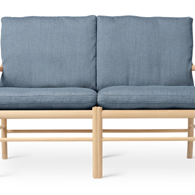 images-OW149-2 Colonial Sofa-colonialsofa-eg-saebe-rewool768.png
